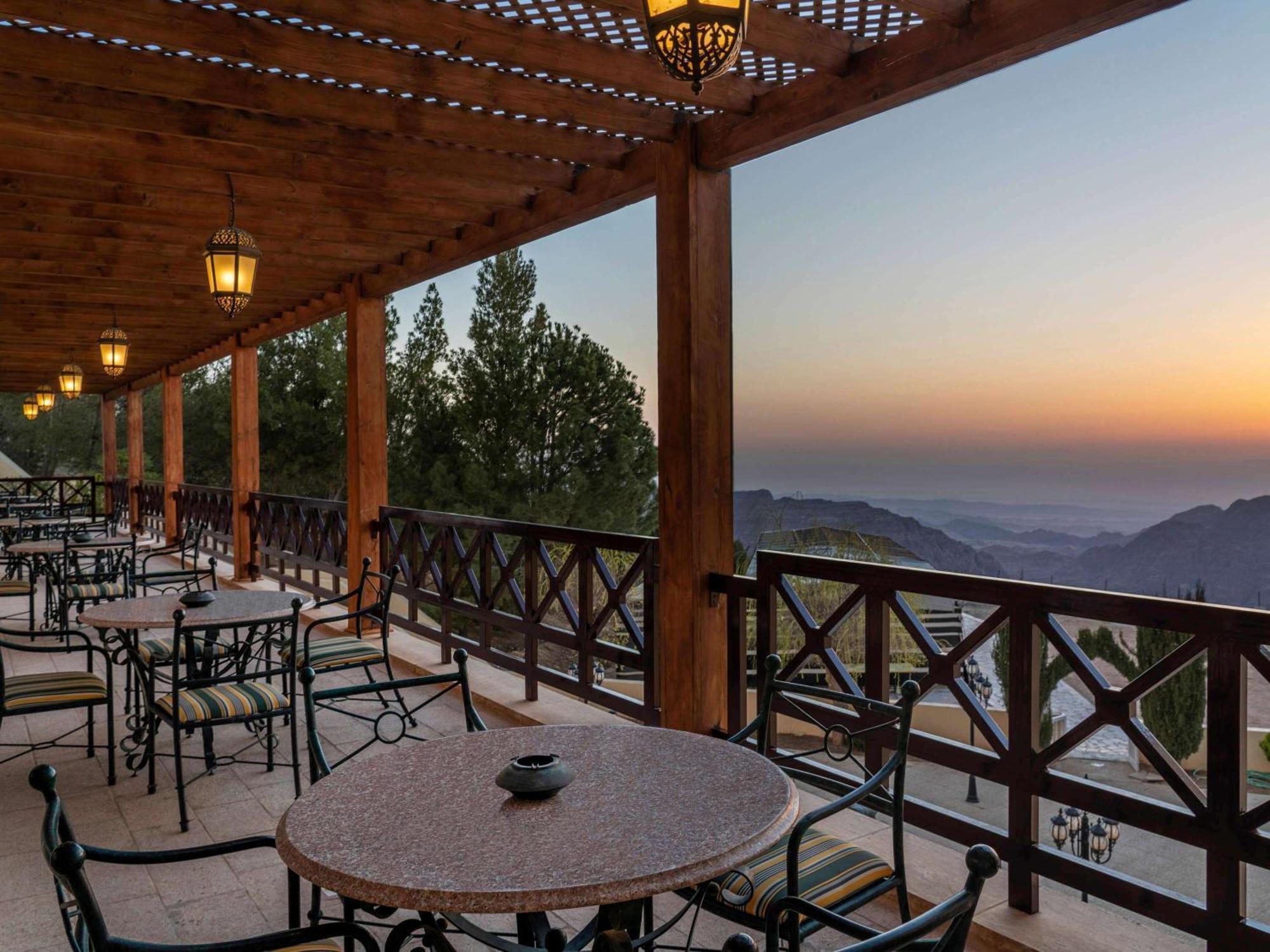Grand Mercure Petra Wadi Musa Eksteriør bilde